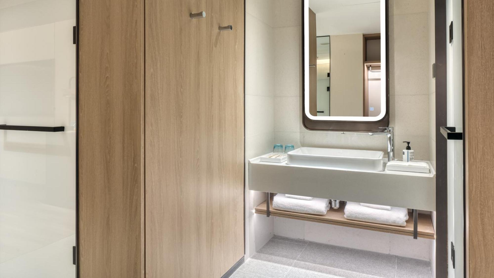 Holiday Inn Express Rugao City Center, An Ihg Hotel Nantong Exterior photo